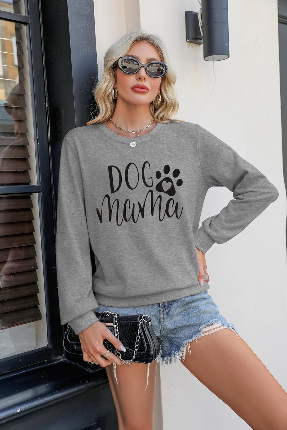 Dog Mom Sweatshirt Women Dog Mama Graphic Shirt Cute Paw Shirts Puppy Lover Pullover Casual Long Sleeve Tee Tops